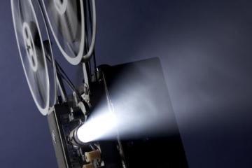 2086432-projektor-filmowy-643-482